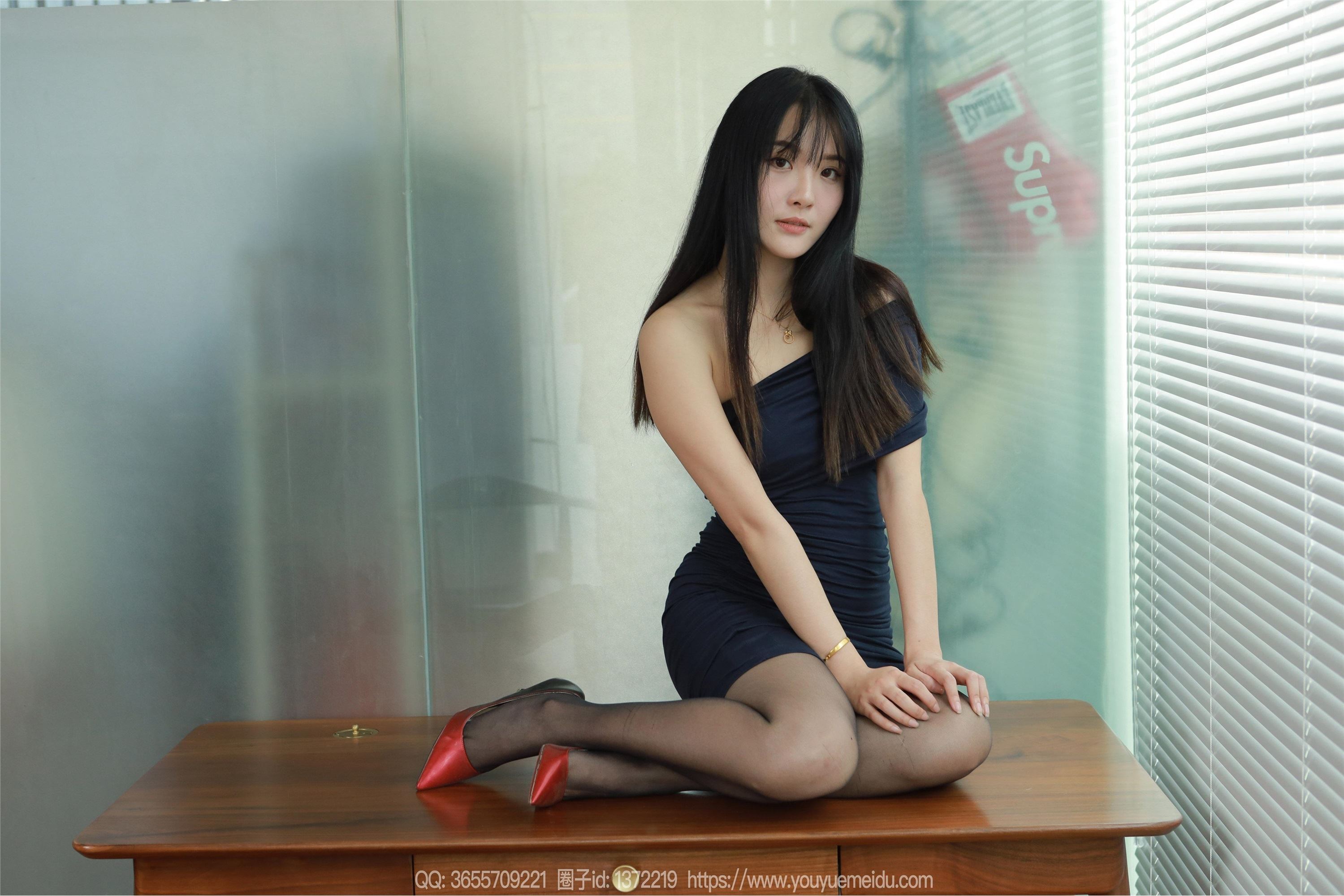 IESS异思趣向  2024.06.04 丝享家 1759 婉萍《紫色俏佳人》